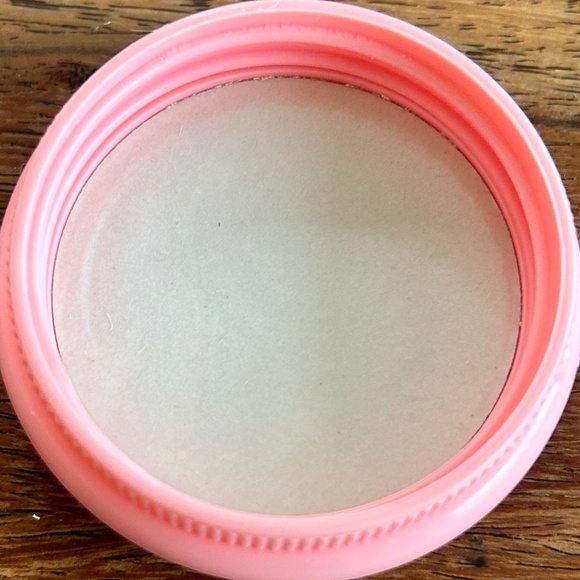 VINTAGE Pink Avon Powder Puff Wand - Picture 5 of 10